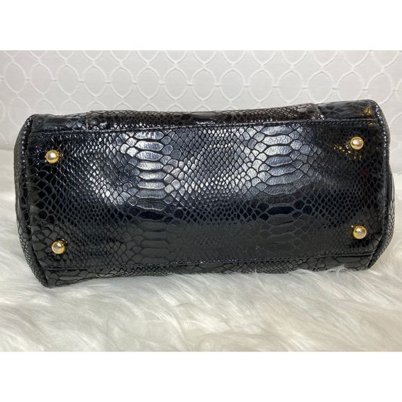 Michael Kors Snake Print Bedford Pocket Tote - Picture 6 of 7